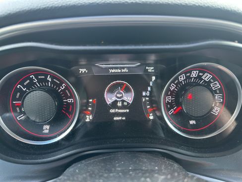 Used 2020 Dodge Challenger SXT RWD image 13