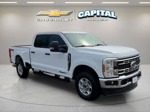 Used 2025 Ford F250 XLT w/ FX4 Off-Road Package AWD/4WD image 7