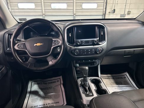 Used 2019 Chevrolet Colorado LT AWD/4WD image 4