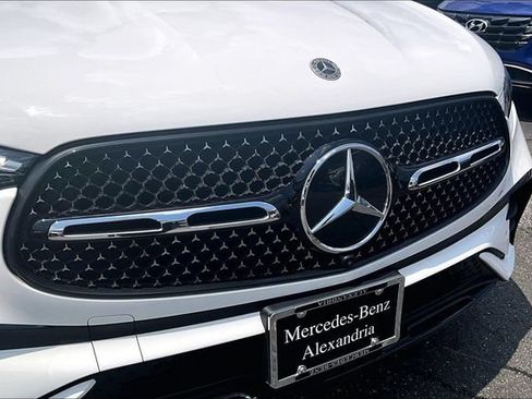 Certified 2024 Mercedes-Benz GLC 300 4MATIC image 27
