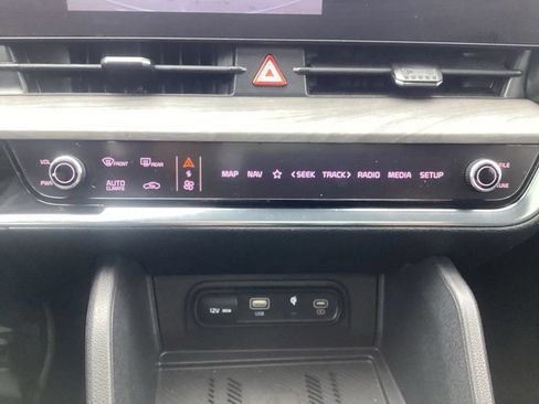 Used 2023 Kia Sportage X-Pro AWD/4WD image 27