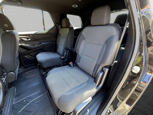 Used 2023 Chevrolet Traverse LT w/ Midnight/Sport Edition AWD/4WD image 16