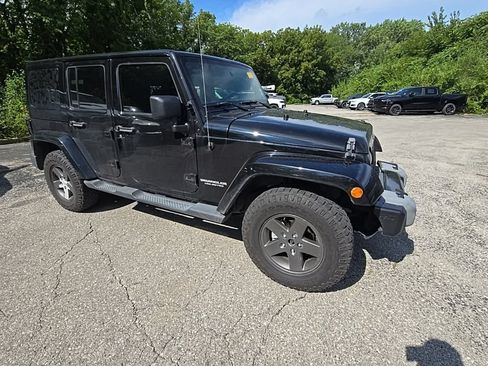 Used 2011 Jeep Wrangler Unlimited Sport AWD/4WD image 10
