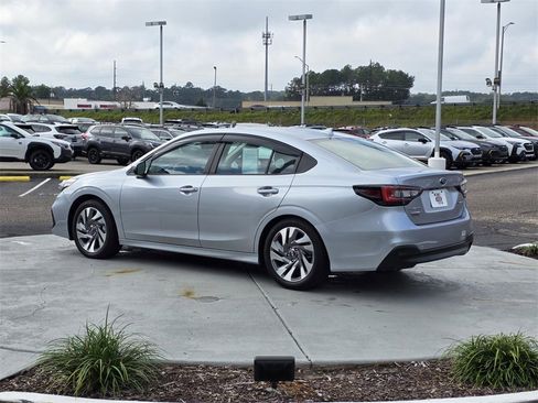 Certified 2025 Subaru Legacy Limited image 4