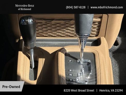 Used 2015 Jeep Wrangler Unlimited Rubicon w/ Connectivity Group image 22