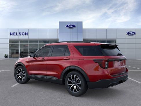 New 2026 Ford Explorer ST-Line image 4