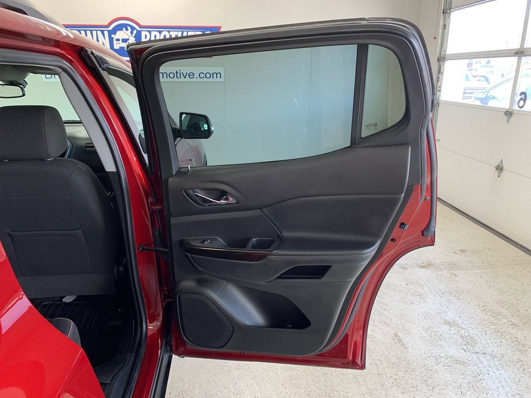 Used 2020 GMC Acadia AT4 w/ Trailering Package AWD/4WD image 27