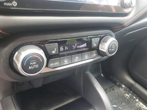 Used 2025 Nissan Versa SR w/ Trunk Package FWD image 22