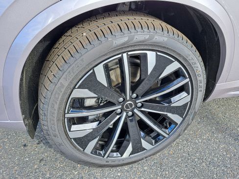 New 2026 Volvo XC90 B6 Ultra image 10