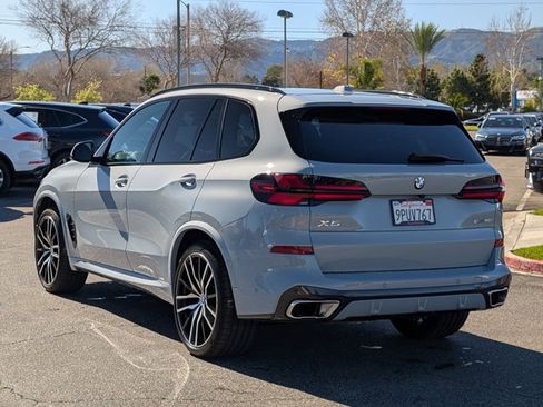 Certified 2025 BMW X5 sDrive40i w/ M Sport Package image 8
