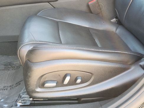 Used 2019 Cadillac XTS Luxury FWD image 21