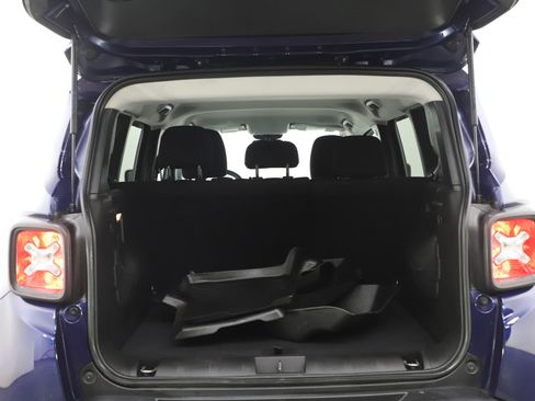 Used 2018 Jeep Renegade Sport w/ Power & Air Group image 16