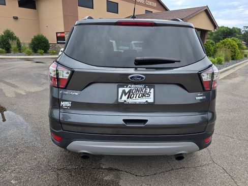 Used 2018 Ford Escape SE AWD/4WD image 8