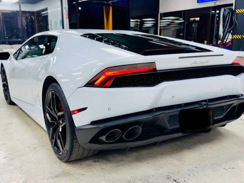 Used 2015 Lamborghini Huracan LP 610-4 image 5