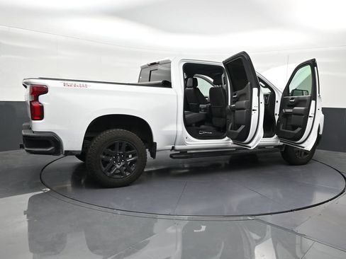 Used 2021 Chevrolet Silverado 1500 LT Trail Boss w/ Convenience Package II AWD/4WD image 31
