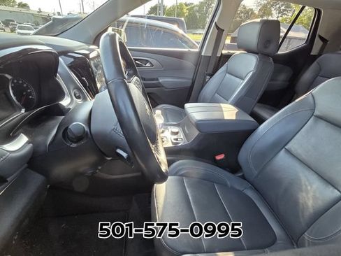 Used 2021 Chevrolet Traverse Premier FWD image 8