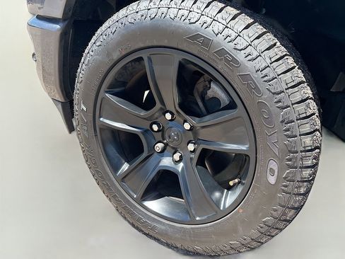 Used 2022 RAM 1500 Big Horn AWD/4WD image 29