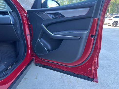 New 2025 Jaguar F-PACE R-Dynamic S image 14