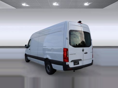 New 2025 Mercedes-Benz Sprinter 2500 image 3