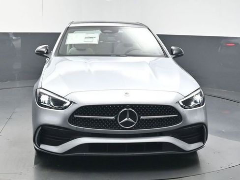 Used 2025 Mercedes-Benz C 300 Sedan image 3