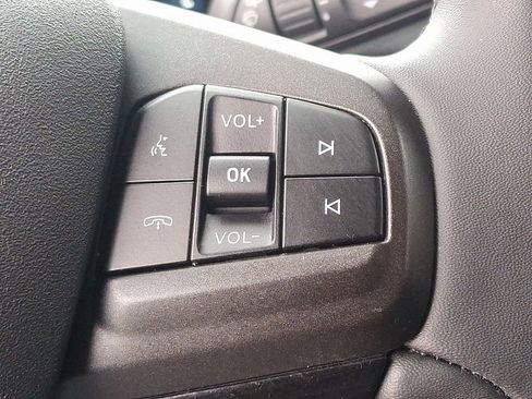 Used 2022 Ford Mustang Mach-E Select image 23