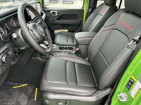 New 2026 Jeep Wrangler Unlimited Rubicon image 13
