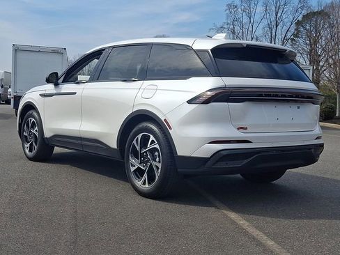 New 2026 Lincoln Nautilus Premier w/ Equipment Group 102A AWD/4WD image 4