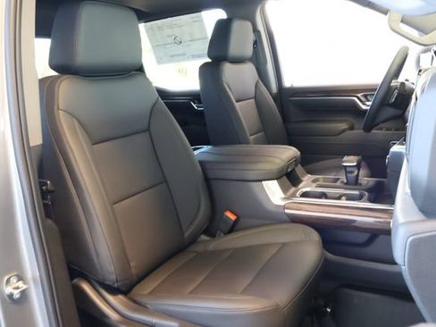 New 2026 GMC Sierra 1500 Elevation w/ Elevation Premium Package AWD/4WD image 23