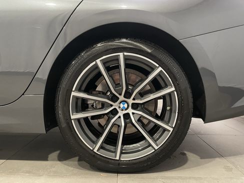 Used 2019 BMW 330i xDrive Sedan w/ Convenience Package AWD/4WD image 8