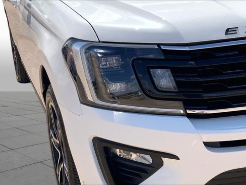 Certified 2021 Ford Expedition Limited AWD/4WD image 28
