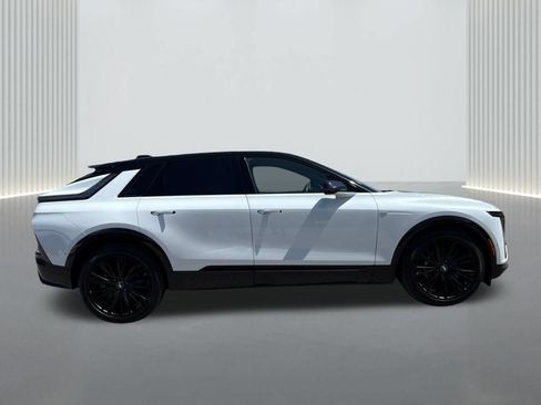 New 2026 Cadillac Lyriq Sport w/ LPO, ONYX Package RWD image 4
