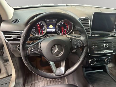 Used 2016 Mercedes-Benz GLE 300d 4MATIC image 11