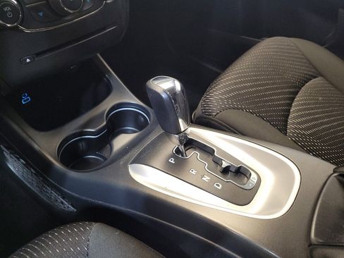 Used 2020 Dodge Journey SE w/ SE Popular Equipment Group FWD image 26