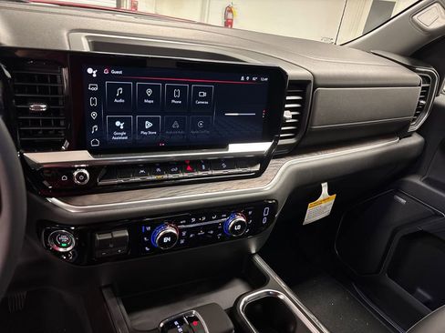 New 2026 GMC Sierra 1500 SLT w/ SLT Convenience Package AWD/4WD image 36
