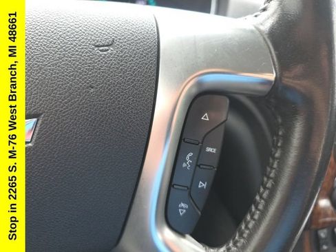 Used 2013 Chevrolet Traverse LT FWD image 20