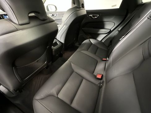 Certified 2025 Volvo XC60 B5 Plus image 26