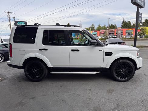 Used 2016 Land Rover LR4 HSE LUX AWD/4WD image 11