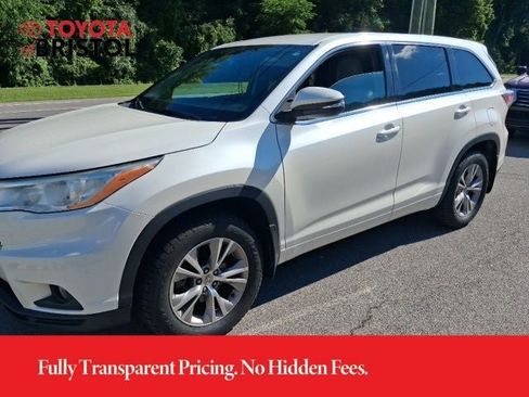 Used 2014 Toyota Highlander Plus AWD/4WD image 1