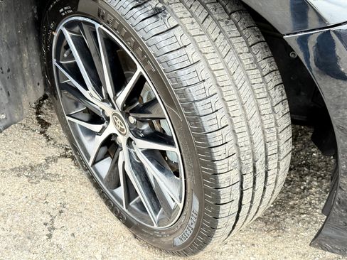 Used 2021 Toyota Camry SE image 74