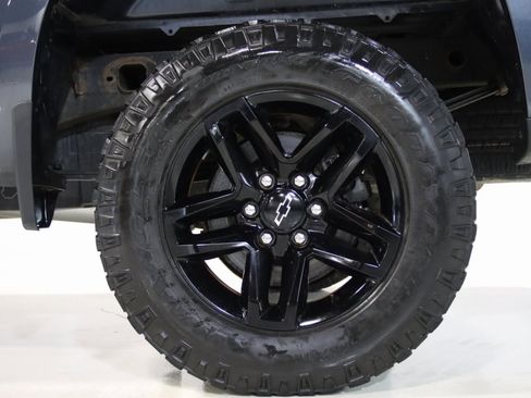 Used 2021 Chevrolet Silverado 1500 Custom Trail Boss image 70