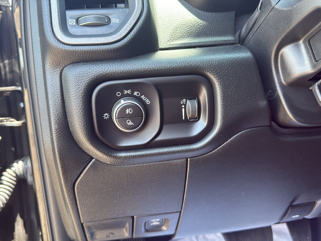 New 2026 RAM 3500 Tradesman AWD/4WD image 21