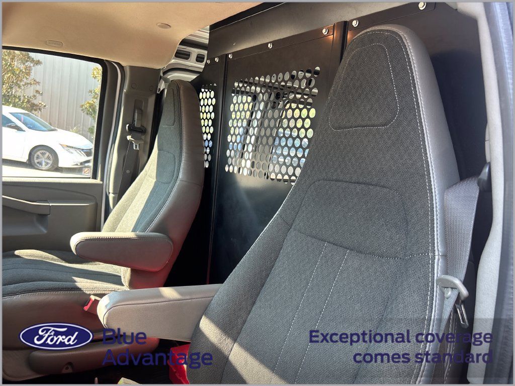 Used 2025 GMC Savana 2500 w/ Driver Convenience Package RWD image 11