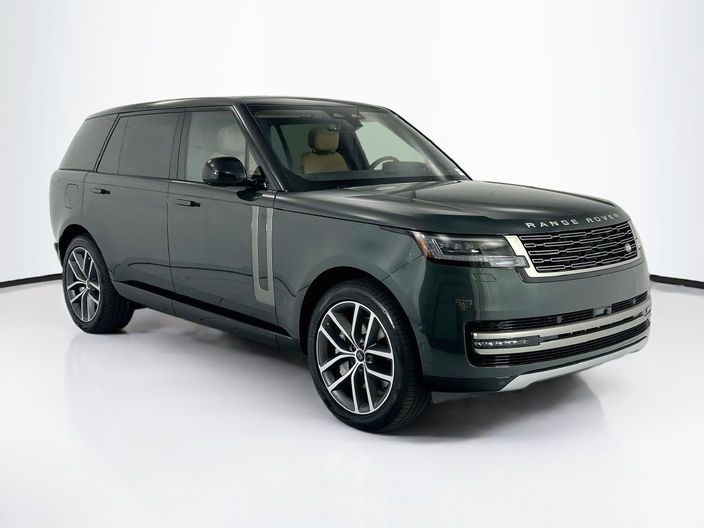 New 2027 Land Rover Range Rover Long Wheelbase SE AWD/4WD image 3