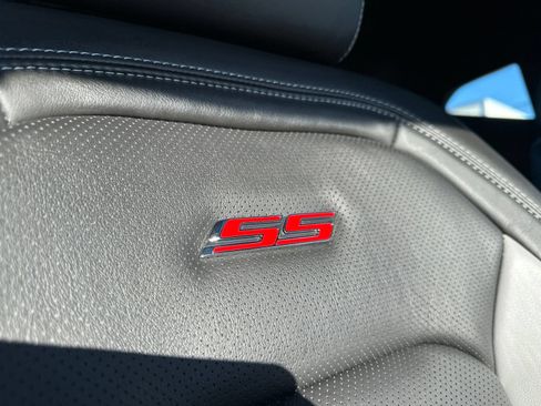 Used 2023 Chevrolet Camaro SS RWD image 37
