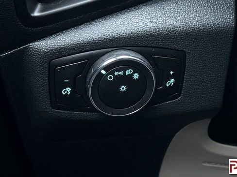 Used 2022 Ford EcoSport S image 30