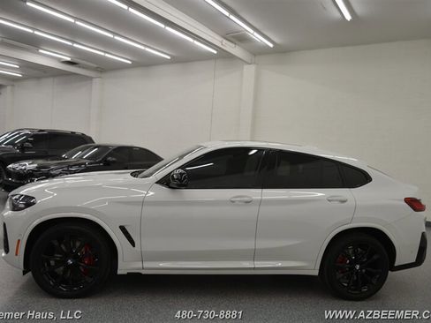 Used 2025 BMW X4 M40i image 4