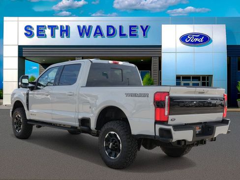 New 2026 Ford F250 Platinum w/ Tremor Off-Road Package image 7