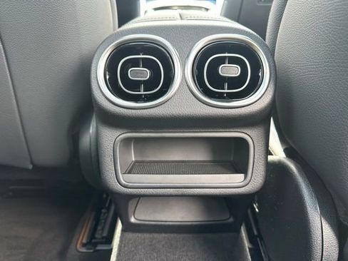Used 2026 Mercedes-Benz GLC 300 4MATIC image 22