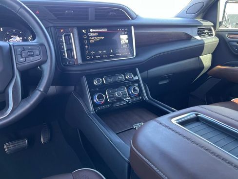 Used 2024 GMC Yukon XL Denali Ultimate image 15