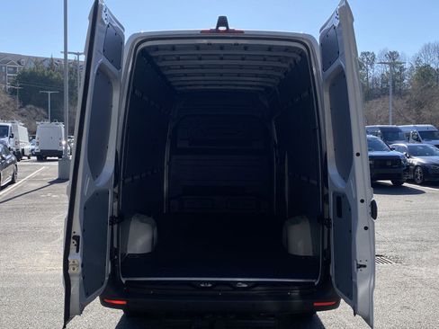 New 2025 Mercedes-Benz Sprinter 2500 image 12